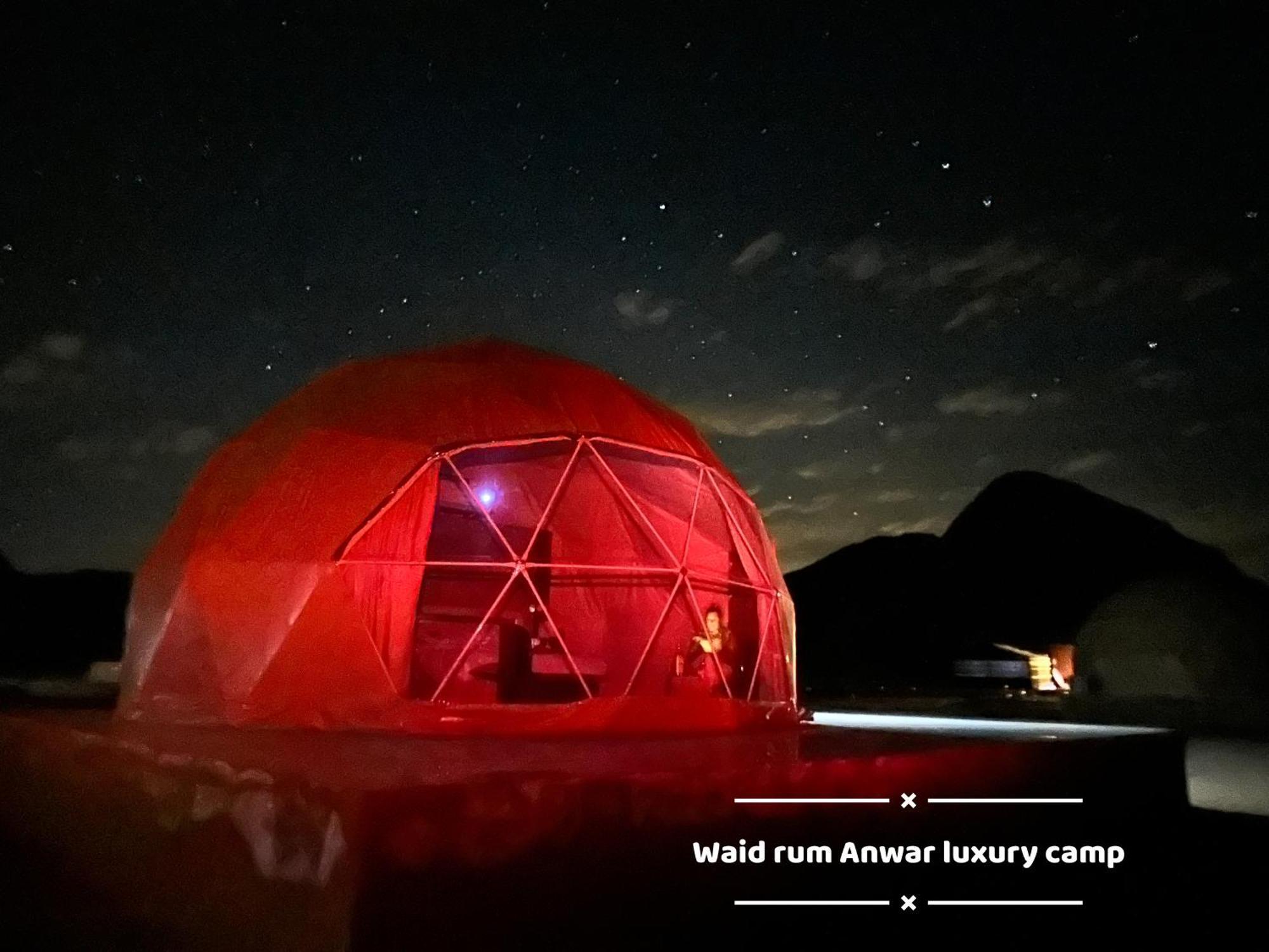 Wadi Rum Anwar Luxury Camp Bagian luar foto