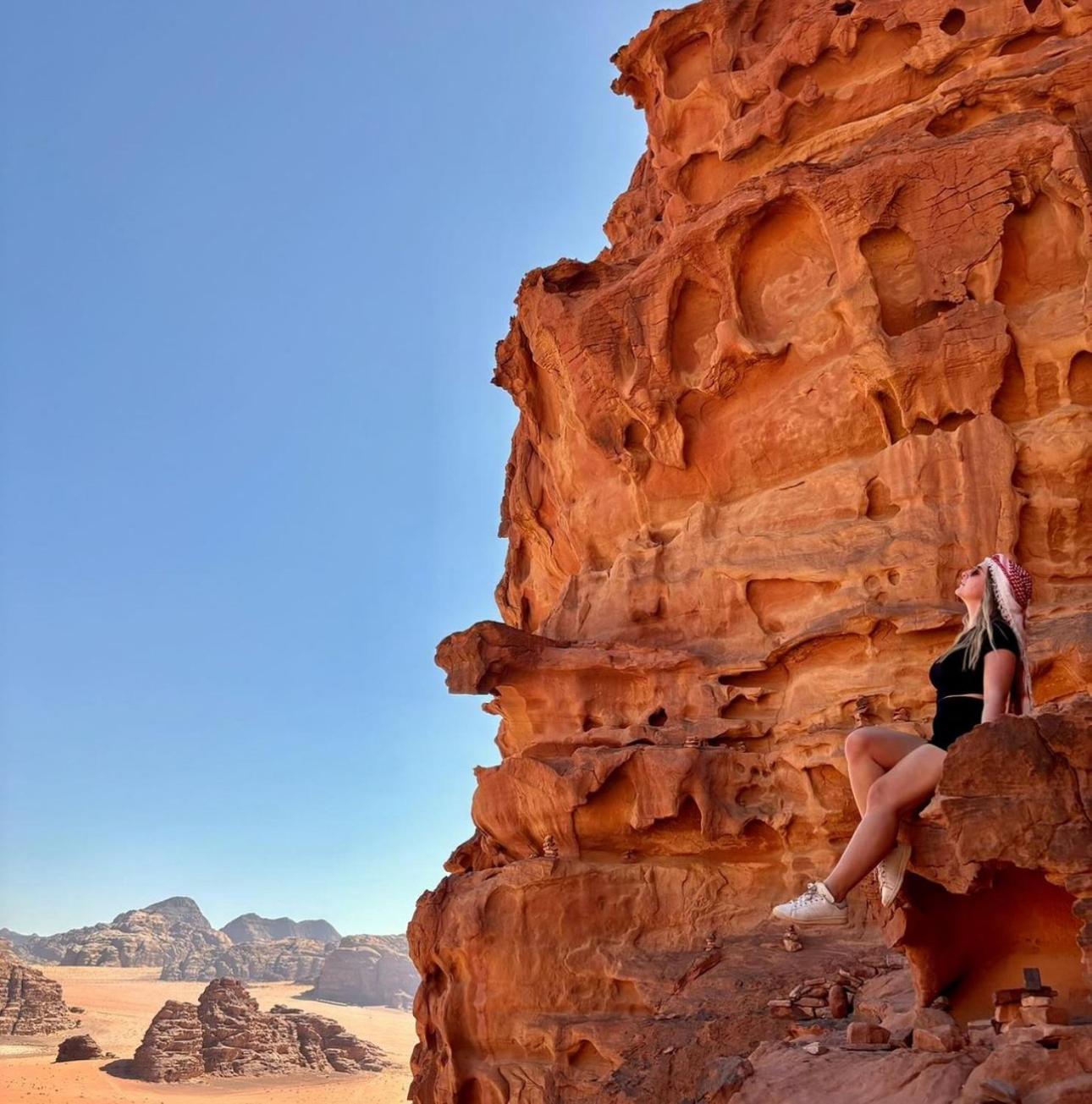 Wadi Rum Anwar Luxury Camp Bagian luar foto