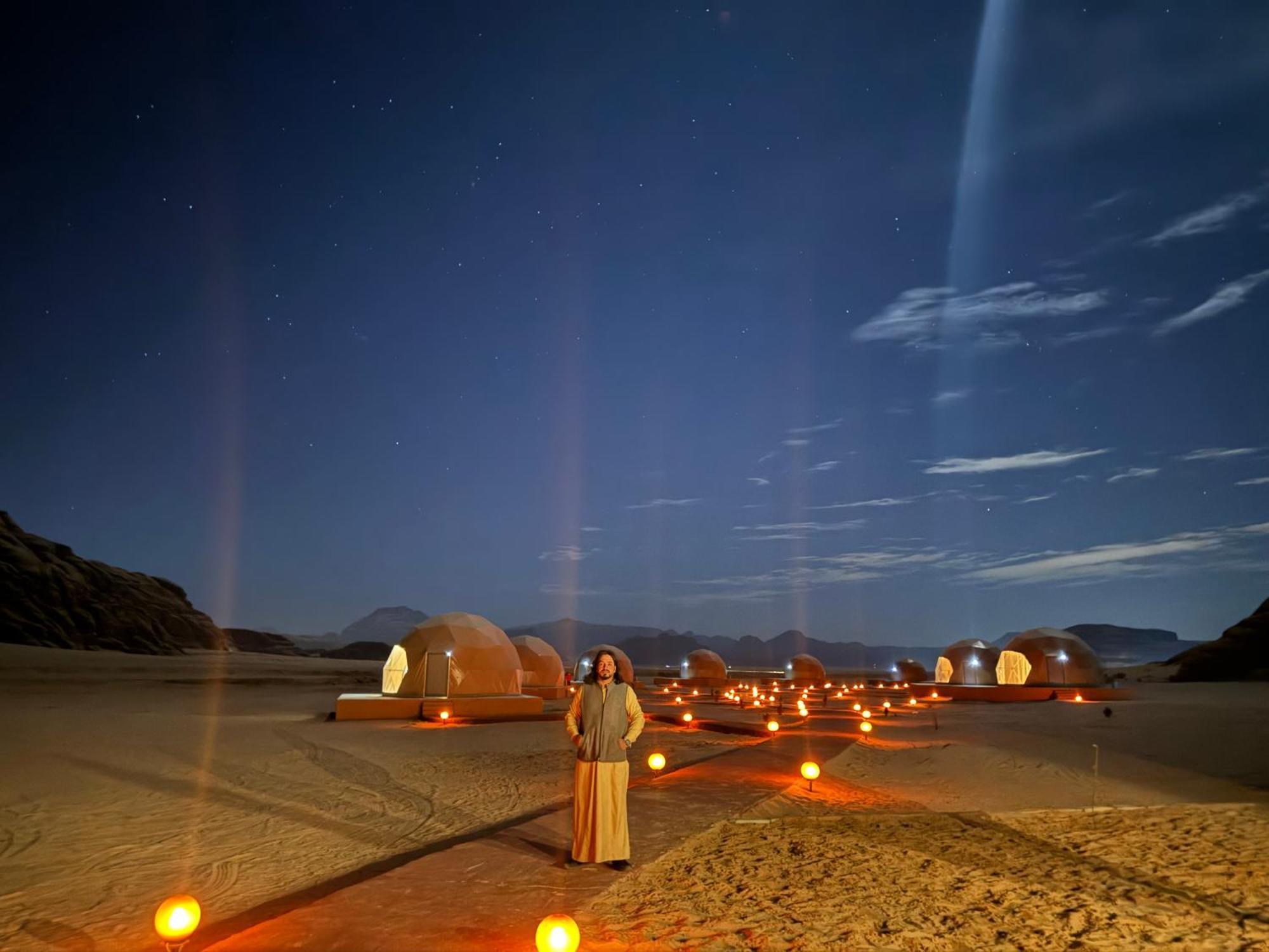 Wadi Rum Anwar Luxury Camp Bagian luar foto