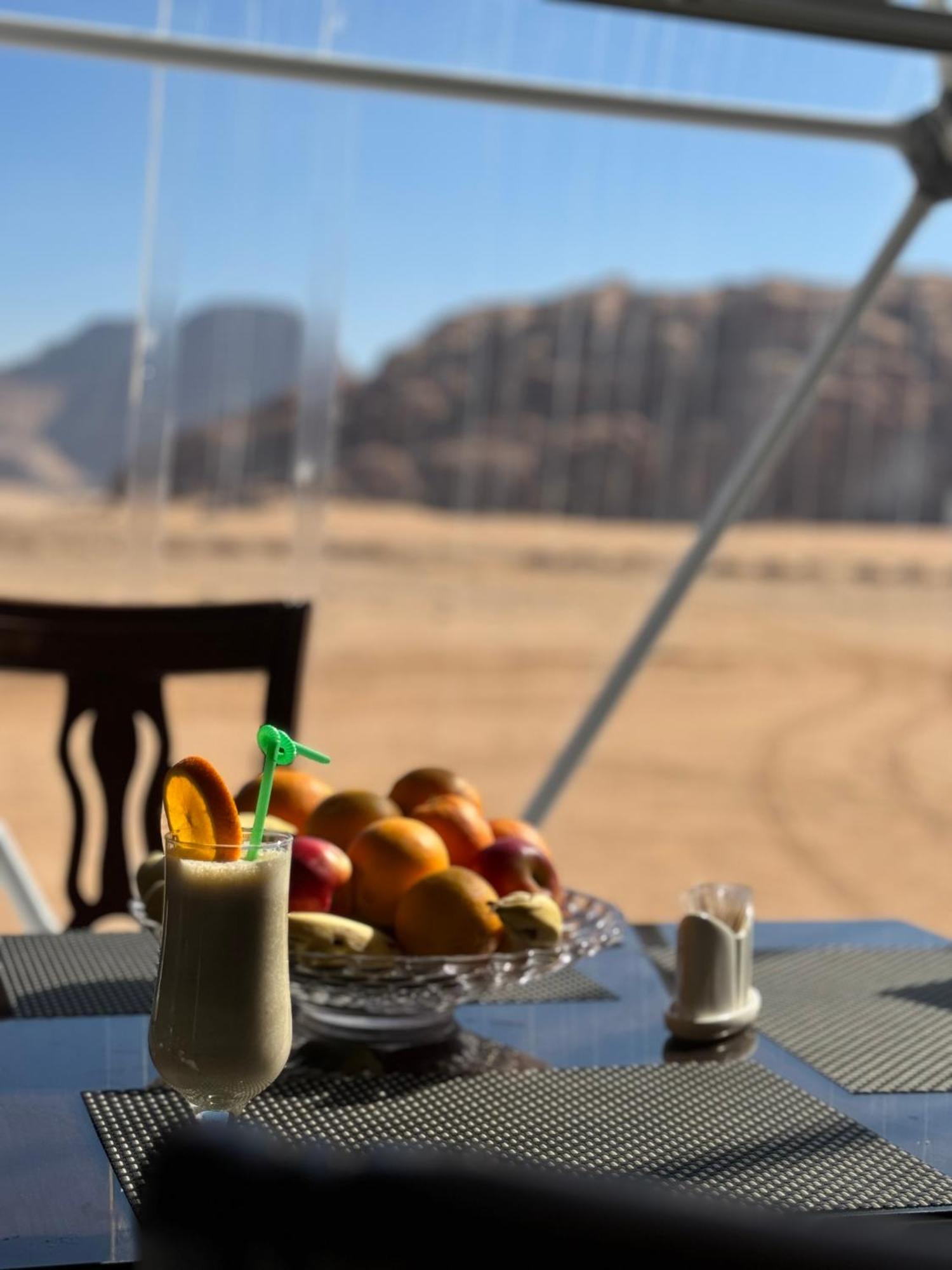 Wadi Rum Anwar Luxury Camp Bagian luar foto