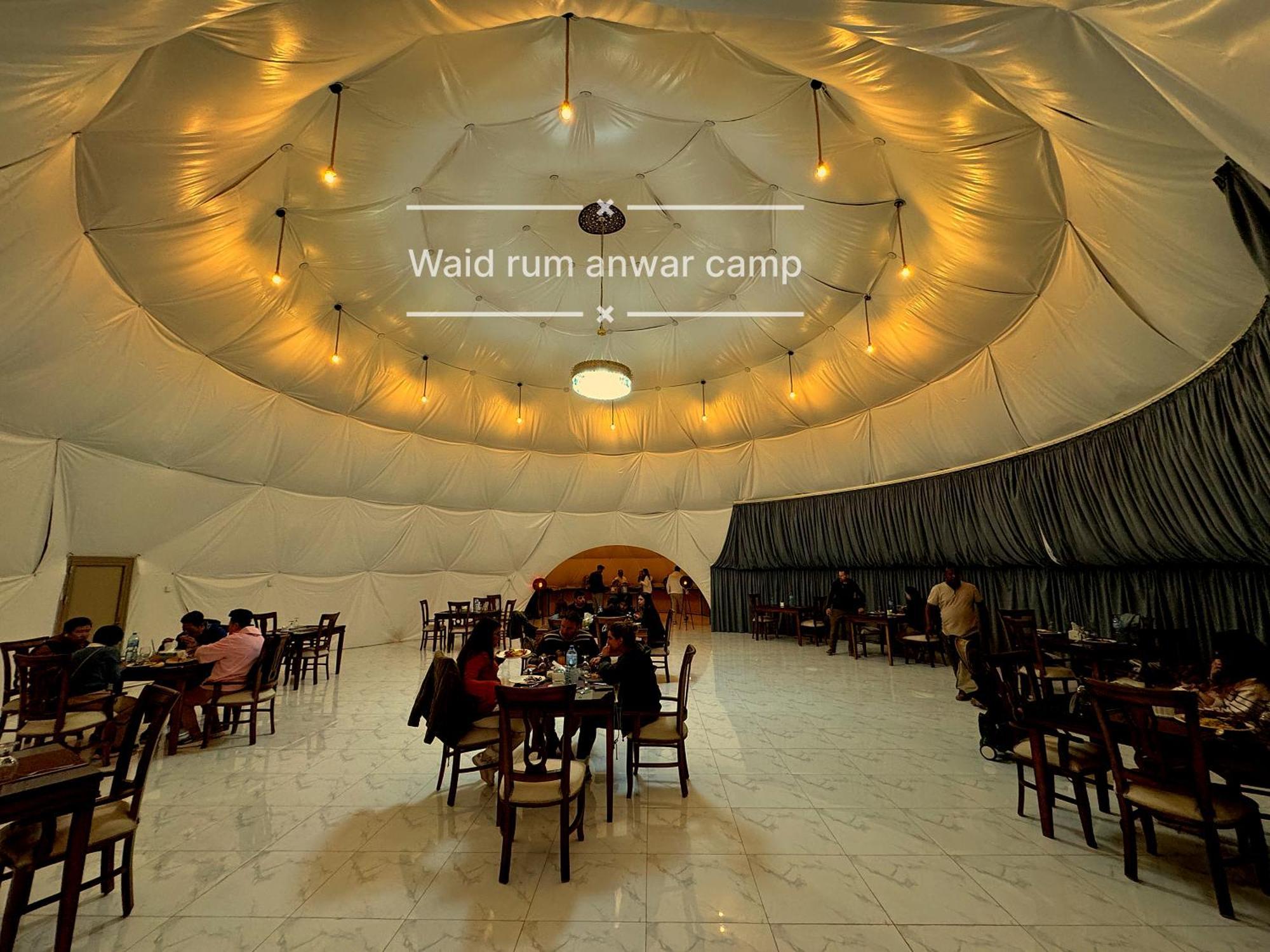 Wadi Rum Anwar Luxury Camp Bagian luar foto
